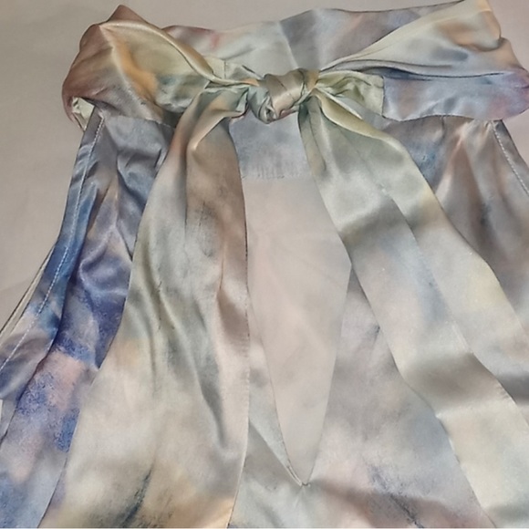 NWT Generation Love Kaylee Tie Neck Tank Cloud Print Size Small 100% SILK - Picture 7 of 7